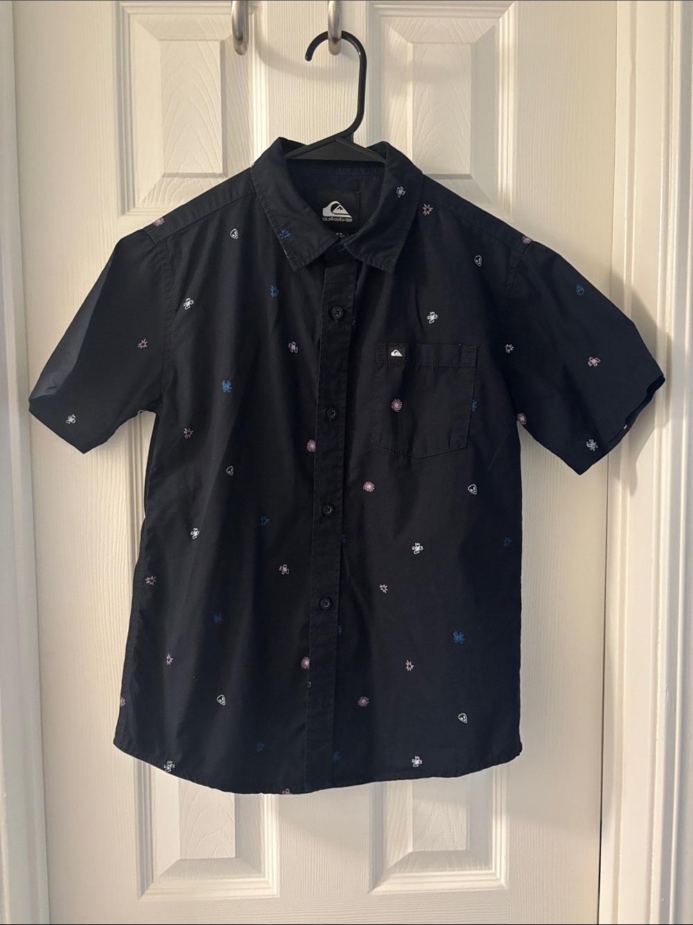 Quiksilver Boys Black Printed Short Sleeve Button-Up Shirt